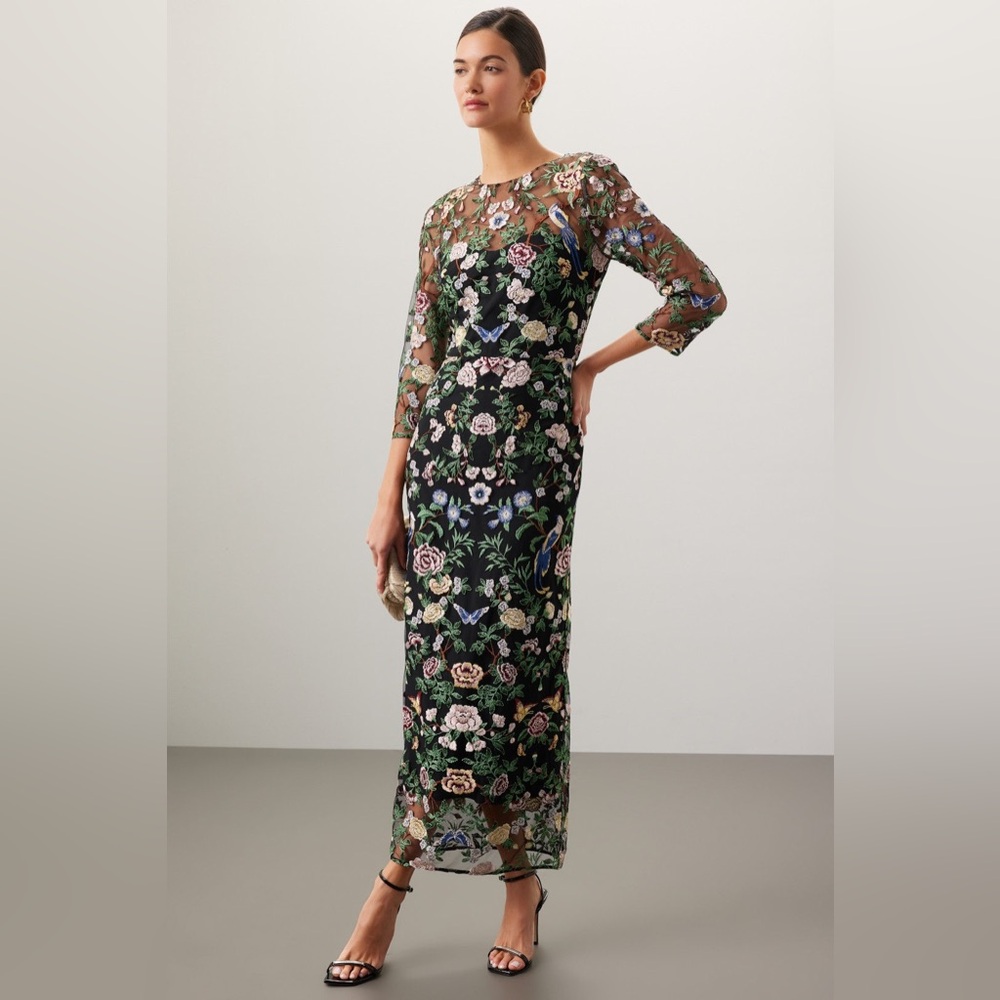 Floral Embroidered Black Long-Sleeve Midi Dress